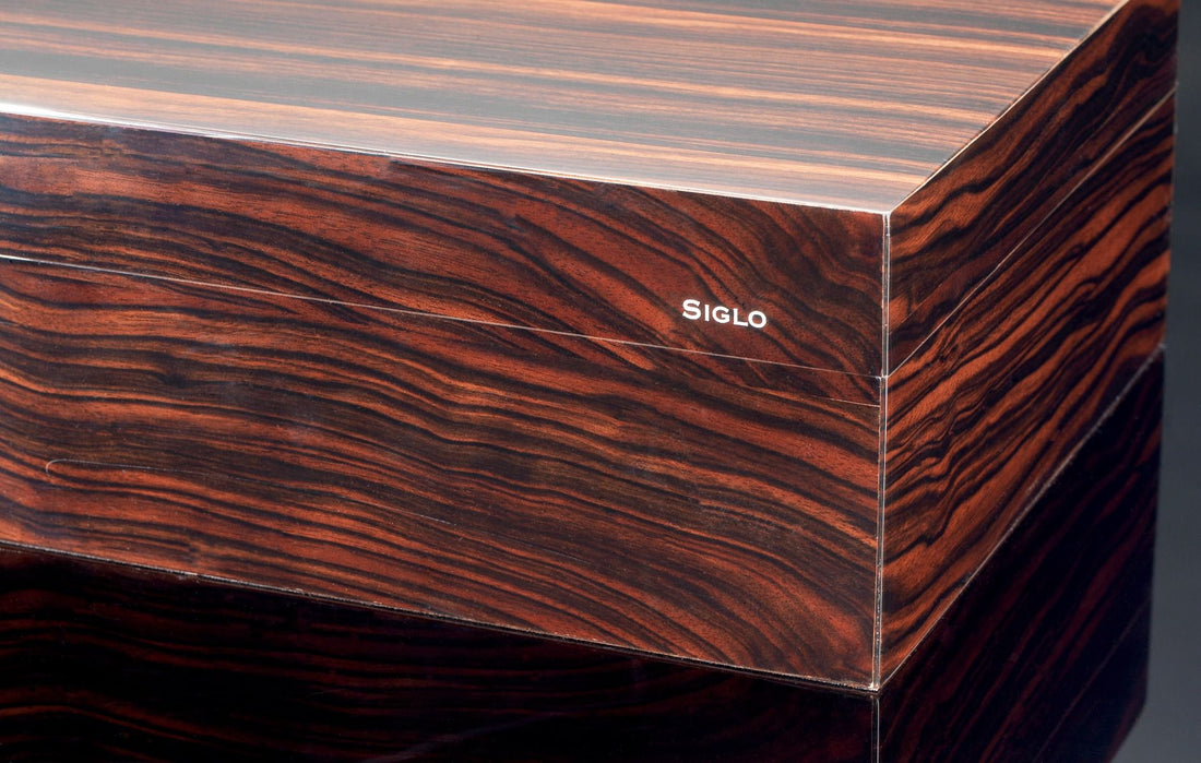 Siglo Classic Series - 50 Sticks Humidor -Macassar Ebony