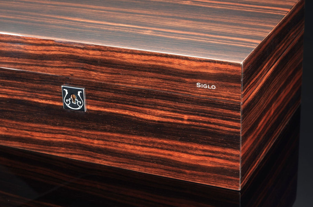 Siglo Classic Series - 75 Sticks Humidor -Macassar Ebony