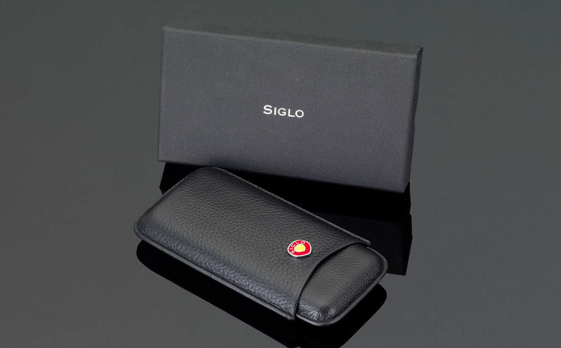 Siglo Leather cigar case Travel Humidor 3 Cigar ct.