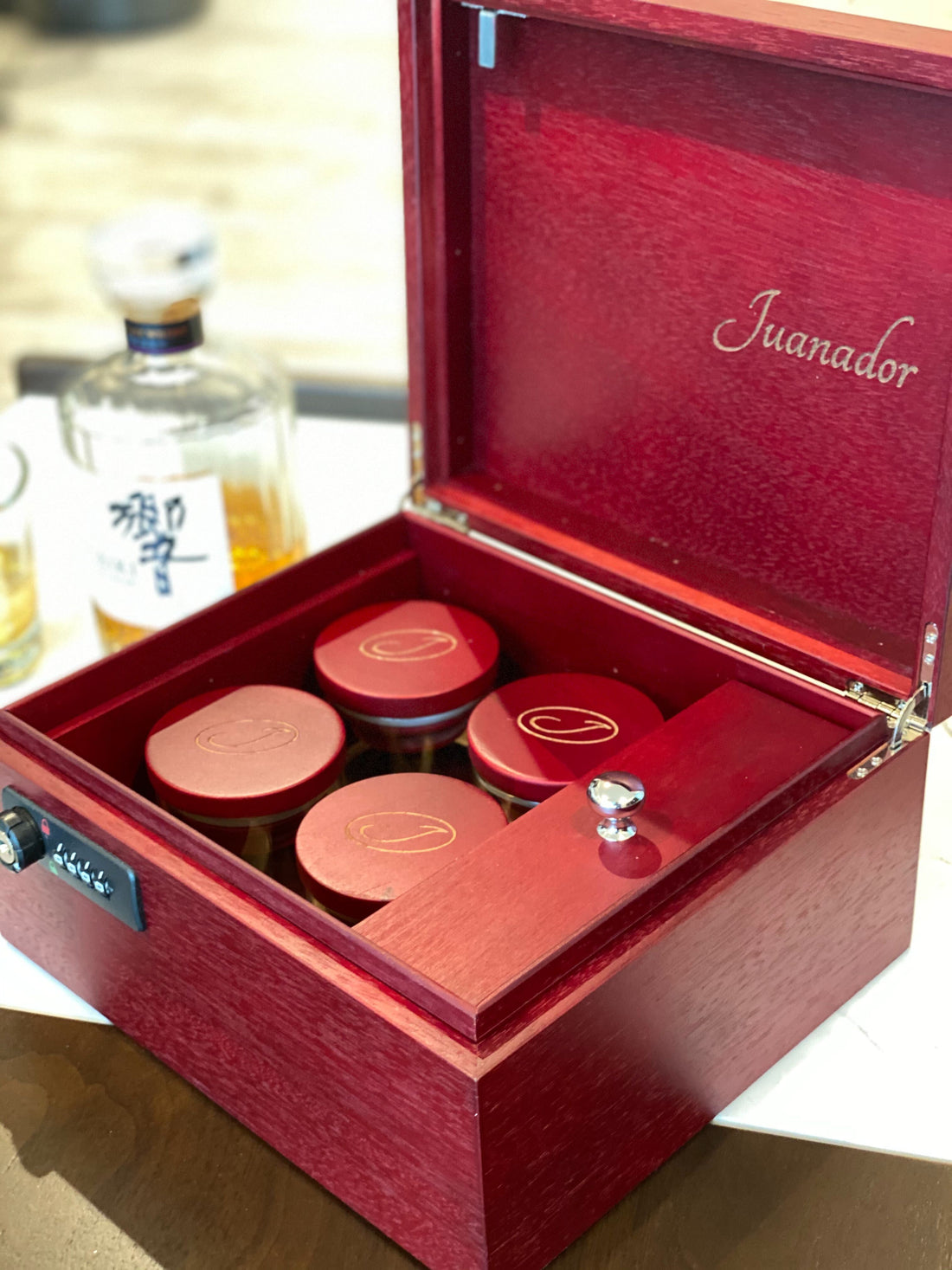 The Juanador  Cannabis Humidor 4 Strain Case