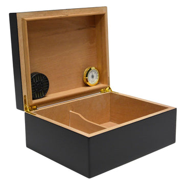 Quality Importers 40 Ct Black Humidor - Crown Humidors