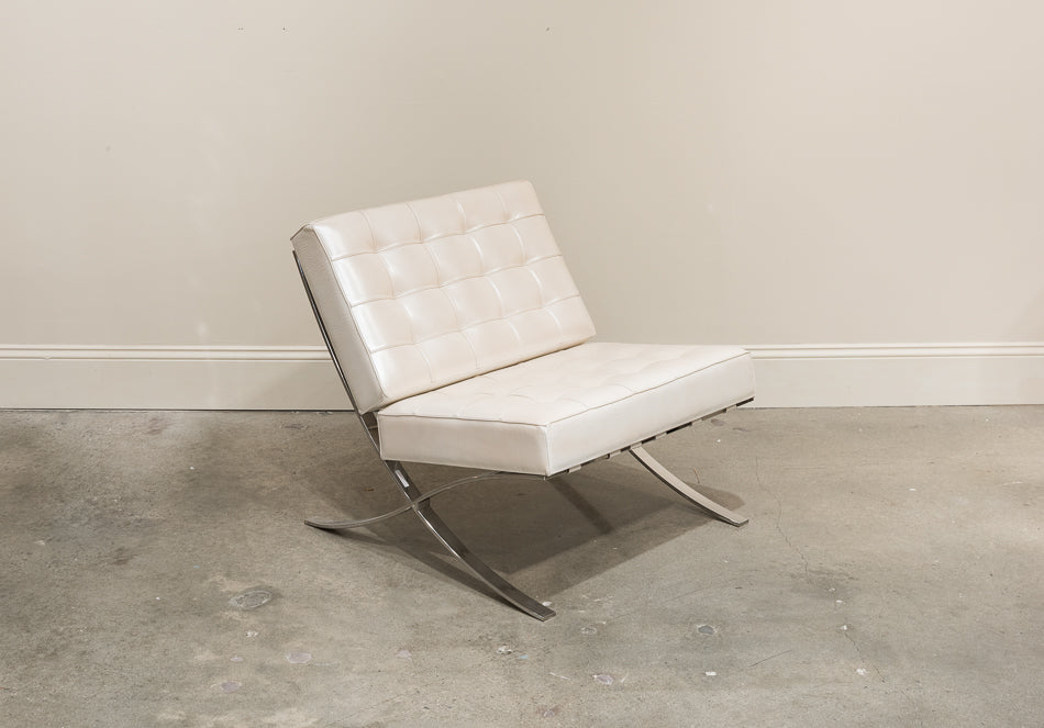 Catalunya Lounge Chair by Sarreid - Crown Humidors