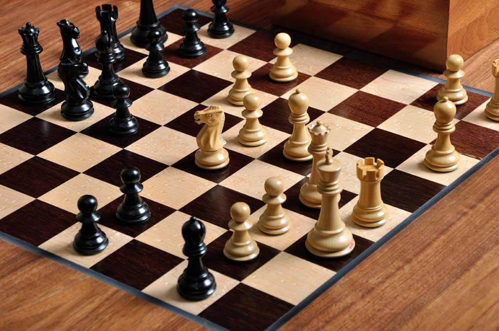 Signature Traditional Chess Table with Built in Chess Board - 2.25" Squares - Crown Humidors