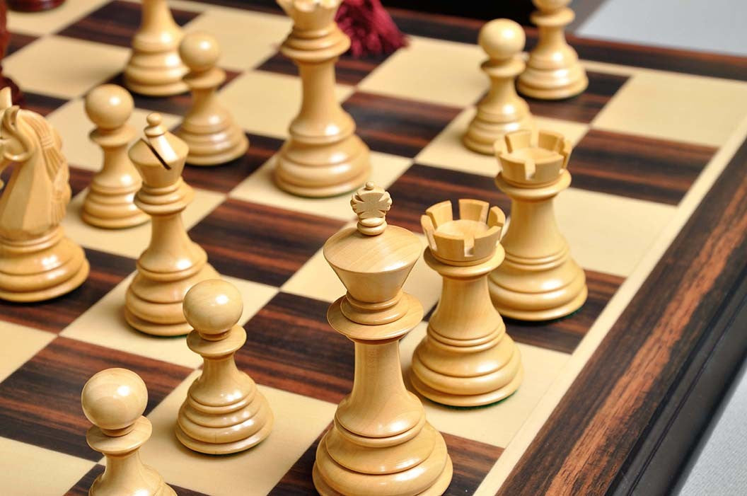 The Livorno Series Luxe Chess Set, Board & Box Combination - 4.4" King - Crown Humidors