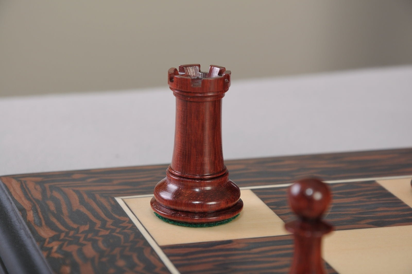 The Library Imperial Collector Series Chess Set, Box, & Board Combination - Crown Humidors